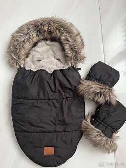 Černý fusak + rukavičky značky Floo for baby