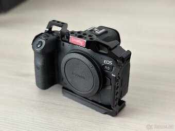 Canon EOS R6 + Smallrig Cage