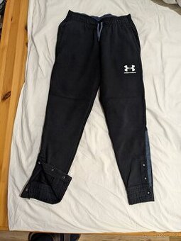 Tepláky Under Armour, vel. M