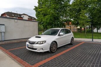 Subaru Impreza 2.0D - 1