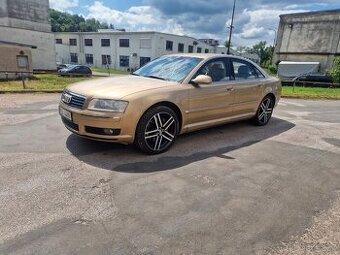 AUDI A8 3.7 V8 206kw, r.v 2004/5 STK 1/26, najeto 285tis, Su