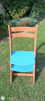 Rostoucí židle
