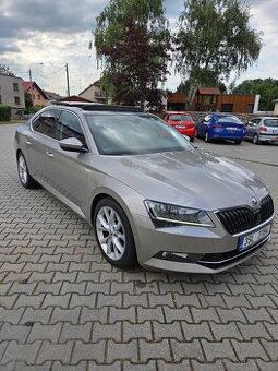 Škoda Superb 1.4 TSI 110 KW ČR 2015 STYLE