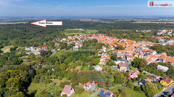 K prodej, pozemek o výměře 1556 m2 s chatou v obci Kostelec 