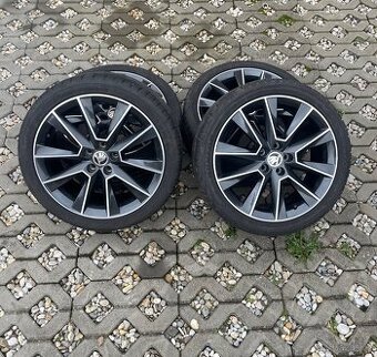 Alu kola Skoda 5x100 R17