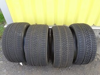 Zimní pneu Pirelli Sotto Zero 3 - 275/35R21+315/30R21