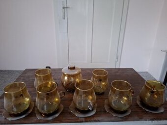 Retro sada skleněných hrnečků s cukřenkou – kouřové sklo