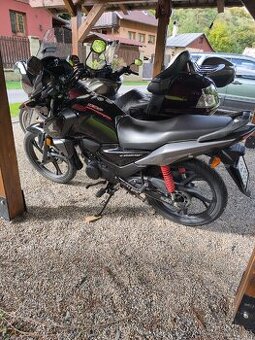 Honda CB 125F 2023 /první majitel