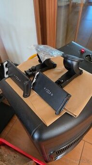 Prodám dva držáky na knížečky z Fold 4