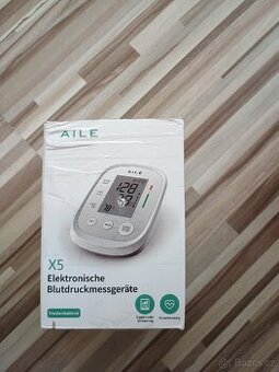 Aile X5 digitální tlakoměr na paži