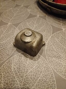 Kryt karburátoru Simson