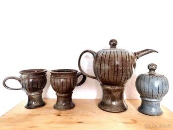 NA PRODEJ AVANTGARDNI CAJOVA SOUPRAVA