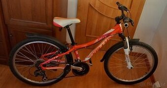 Prodám zánovní kolo