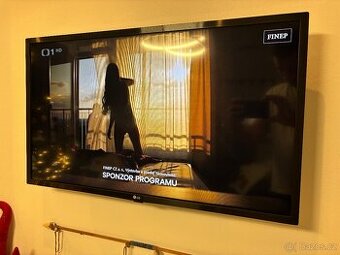 Smart TV televize 32" LG 32LM6300PLA