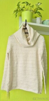 Elegantní dámský rolák Reserved