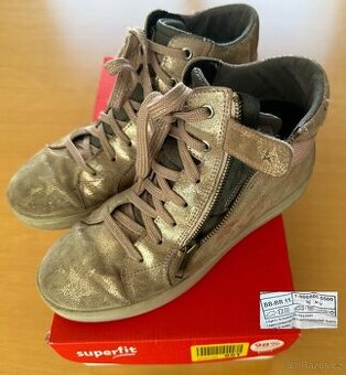 Divčí boty zn. Superfit vel.37