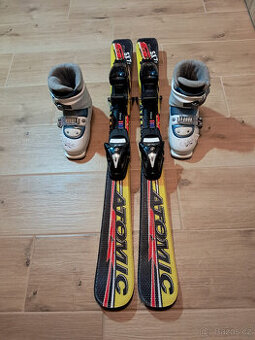Dětské lyže Atomic 90 + lyžáky