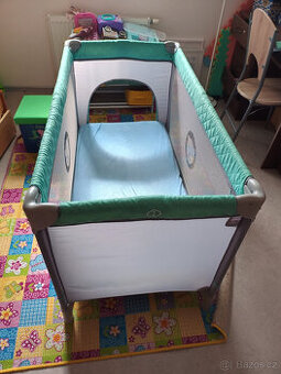 Cestovní dětská postýlka Lionelo