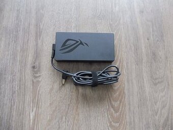 Nabíječka Asus 20V - 7,5A, 150W k notebooku - 1