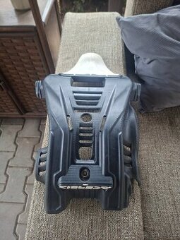 Kryt pod motor yamaha yzf