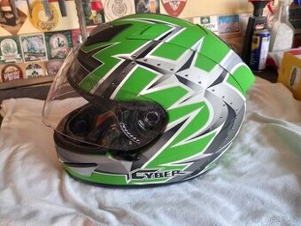 Prodám helmu,  přilbu Cyber.