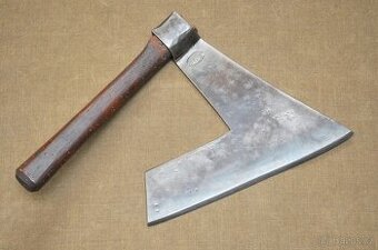 Starožitná tesařská bednářská sekera širočina