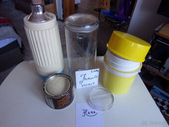 konvolut kuchyńského nádobí starožitného