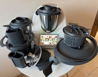 Thermomix TM6 s druhou nádobou a multifunkční kráječ