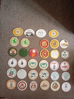 Pivní tácky 33 kusů