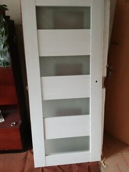 Interiérové dveře z bukové dýhy