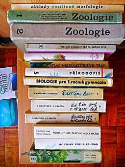 Knihy biologie - levně