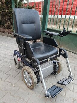 Elektrický invalidní vozík