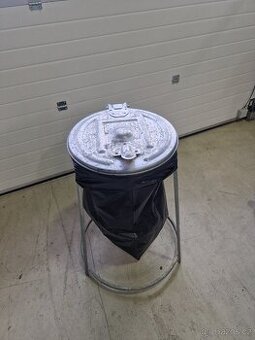 Stojan na pytle s vikem