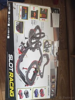 Autodraha velká jednou pouzita