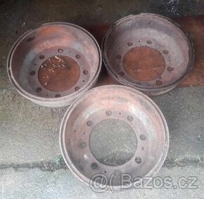 Brzdový buben Praga V3s