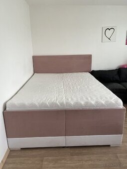Postel s velkým úložným prostorem+matrace