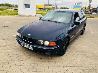 PRODÁM BMW E39 520i M52B20 VANOS,  MANUÁL 5Q  STK MA