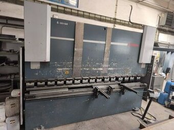 Použitý ohraňovací hydraulický lis DURMA E 35160, r. v. 2006