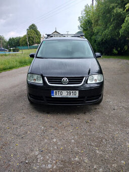 VW Touran 1.9 TDi 77 kW 7-mi místné