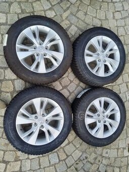 HONDA HR-V orig al. disky 5x114,3 + 215/60/16 ZIMA