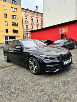 BMW Řada 7,  740d xDrive Ojeté, 2016, 307 000 km dálniční  V
