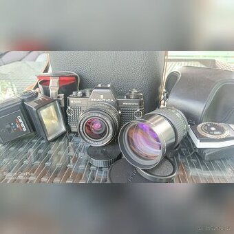 Praktica B100 s obj. MC Prakticar 2.8/28 mm a 2.8/135 mm