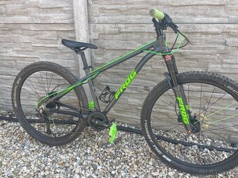 Prodame vyladěné lehké kolo Frog 69 MTB 26"