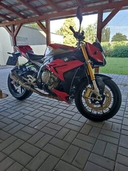 BMW S1000R