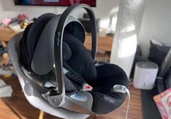 Autosedačka CYBEX Platinum Cloud Z I-SIZE PLUS, černá