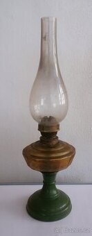 petrolejová lampa