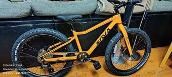 Carbonove kolo sava 24