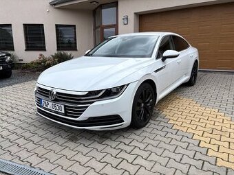 Volkswagen Arteon 2019 212tis.km 2.0TDi 110kW DSG LED