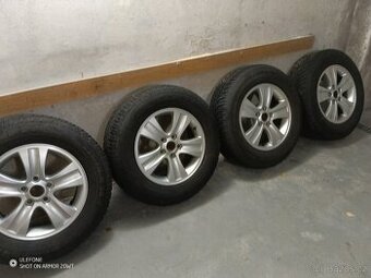 Zimni pneu + nove alu 235/70 r16