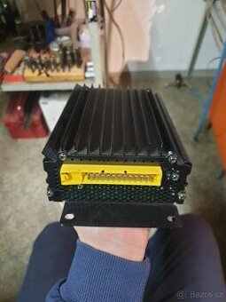 Alfa romeo 147 Zesilovač BOSE